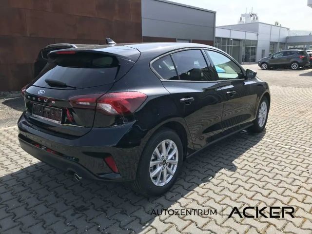 Ford Focus Cool & Connect