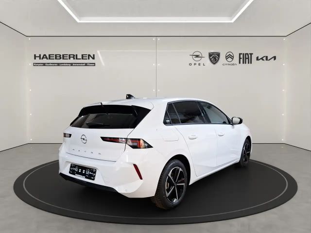 Opel Astra 1.2 Turbo Edition Turbo