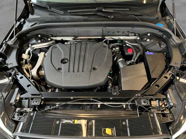 Volvo XC60 Dark Plus