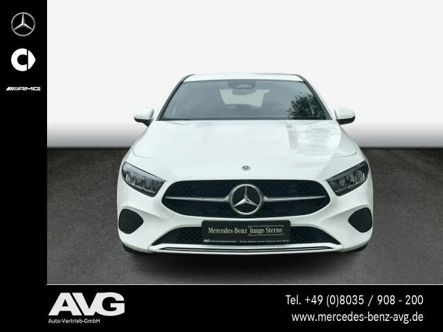 Mercedes-Benz A 180 Progressive
