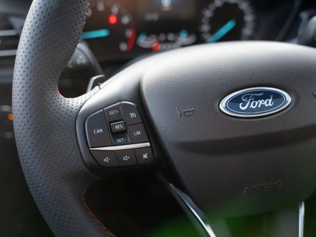 Ford Focus ST Line Wagon