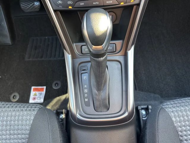 Suzuki S-Cross Hybrid