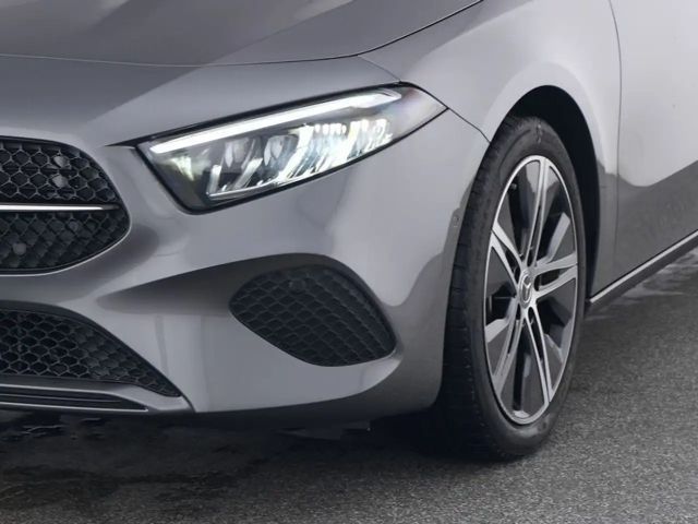 Mercedes-Benz A 200 Progressive