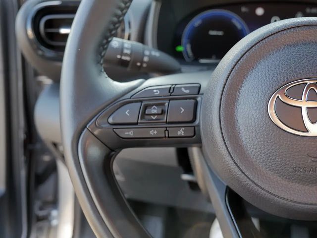 Toyota Yaris Hatchback Hybride Style