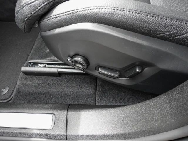 Volvo XC60 AWD Dark T8 Ultra