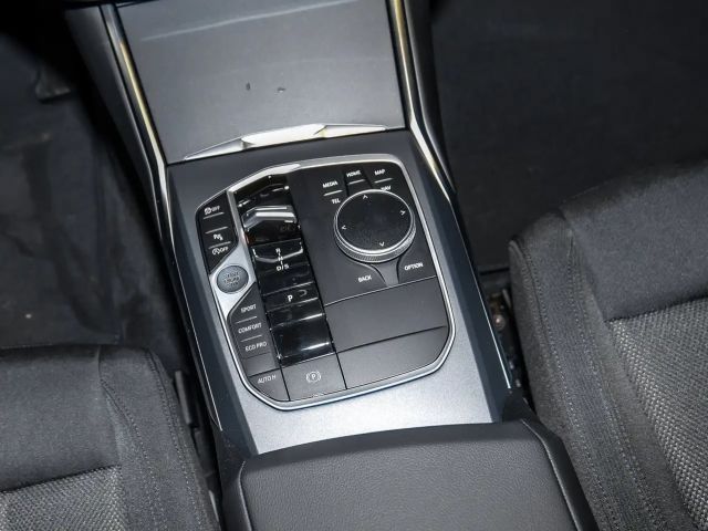 BMW 320 320i Touring