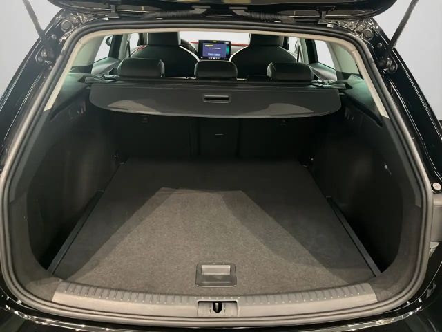 Seat Leon 1.5 eTSI DSG Sportstourer