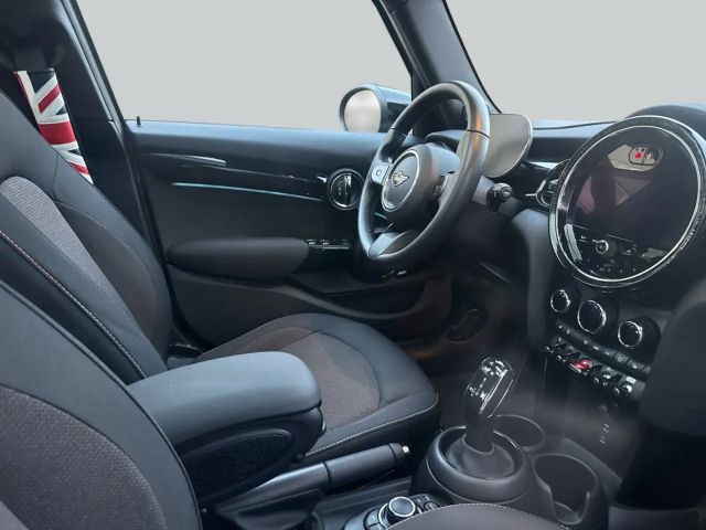 MINI Cooper Cooper Aut. Essential Trim Head-Up HiFi LED Pano