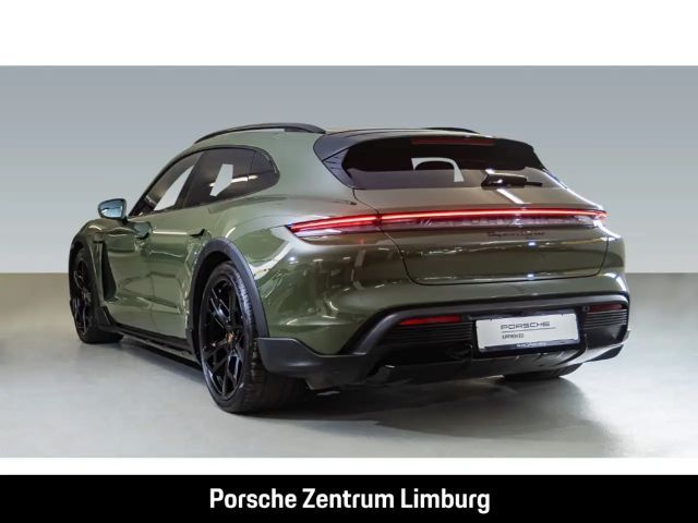 Porsche Taycan Cross Turismo Turbo