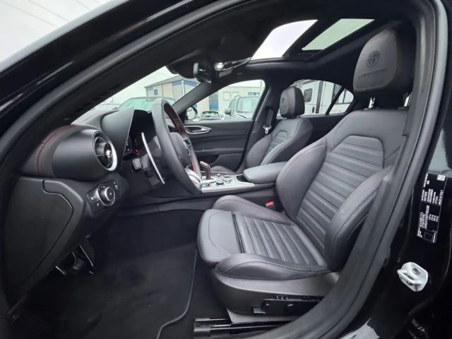 Alfa Romeo Giulia Q4