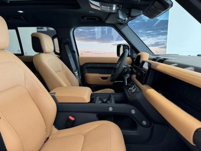 Land Rover Defender 110