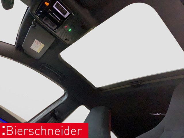 Volkswagen Golf 2.0 TSI DSG GTI