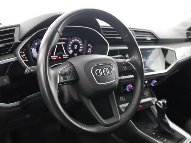 Audi Q3 35 TDI Quattro