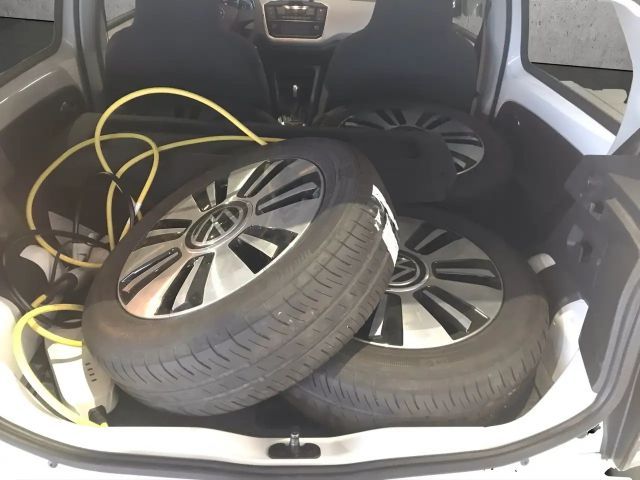 Volkswagen up! United*Sitzheizung*Klima*DAB*