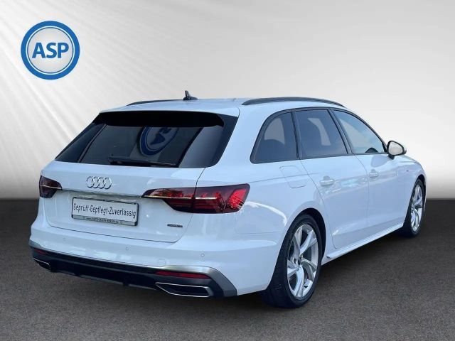 Audi A4 40 TDI Avant S-Line