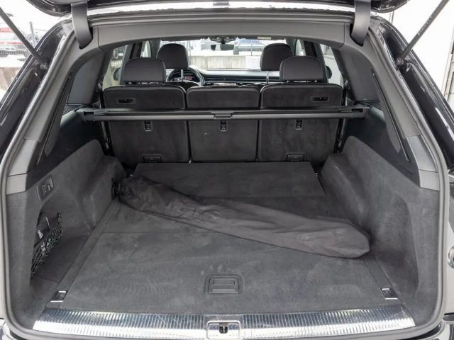 Audi Q7 55 TFSI Quattro S-Line