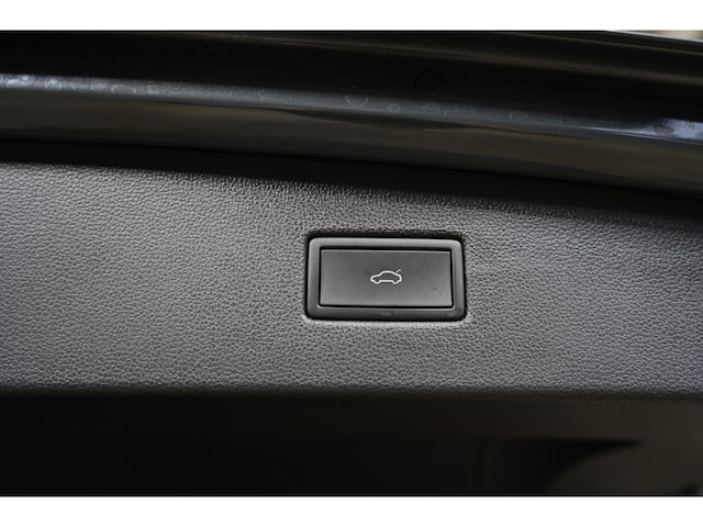 Volkswagen Tiguan 2.0 TDI R-Line Style