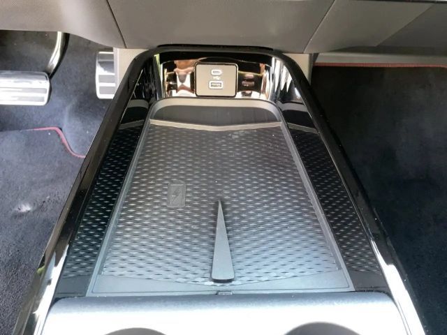 Ford Mustang Mach-E RWD