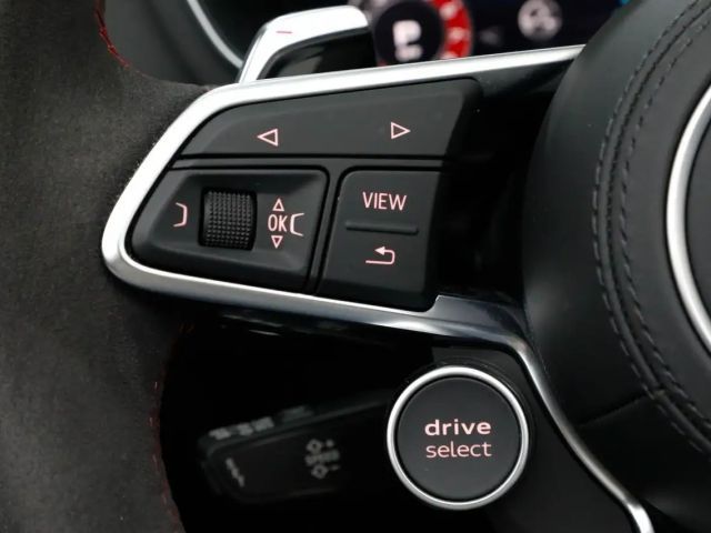 Audi TT RS Cabriolet S-Tronic