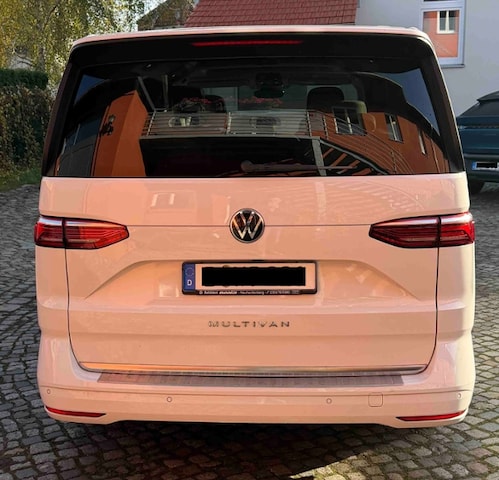 Volkswagen Multivan 2.0 TSI Lang T7