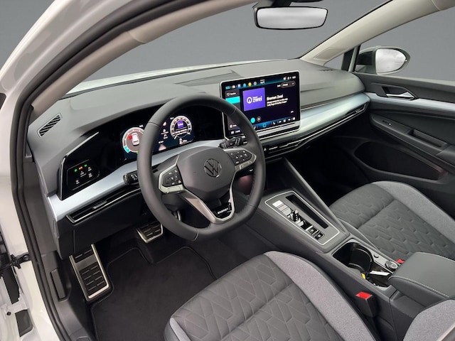 Volkswagen Golf 1.5 eTSI DSG Golf VIII