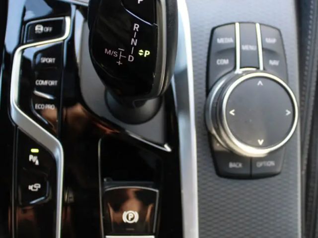 BMW 520 520d M-Sport Touring