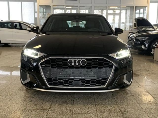 Audi A3 30 TFSI Sedan Sportback