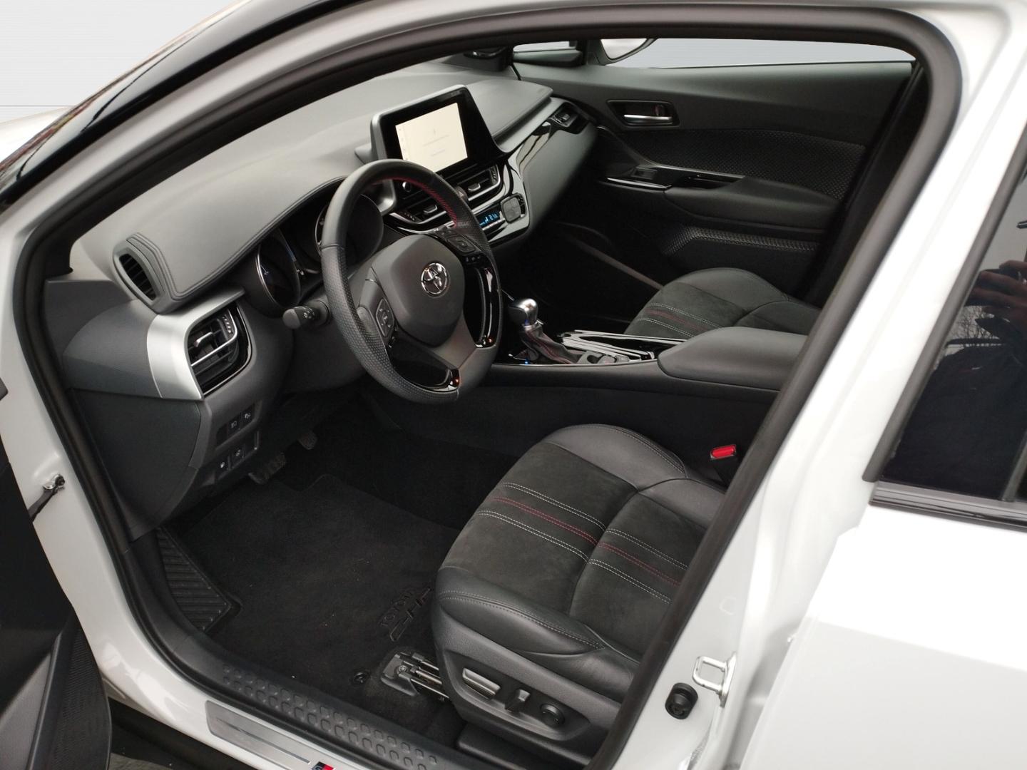 Toyota C-HR GR Hybride