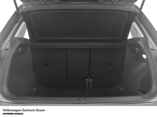 Volkswagen Tiguan Active TSI LED Navi R-Kamera Sitzhzg