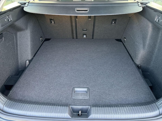 Volkswagen Golf DSG Variant