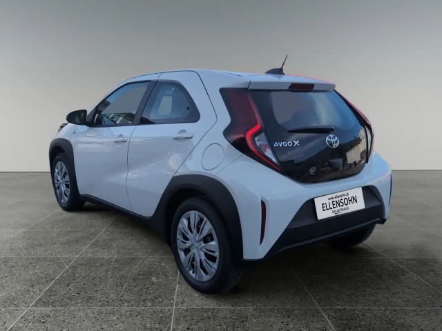 Toyota Aygo X Hatchback Play