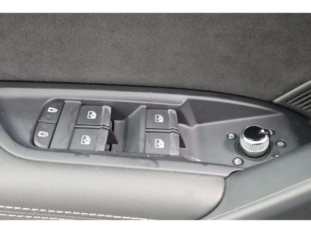 Audi Q5 40 TFSI Quattro S-Line S-Tronic