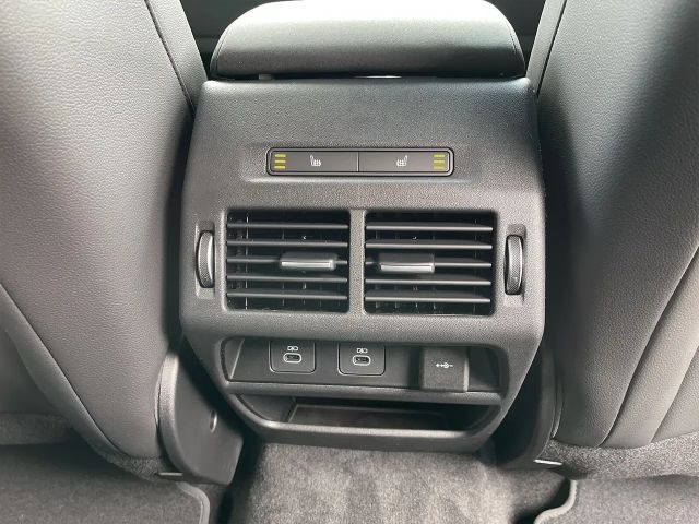 Land Rover Discovery Sport 2.0 S