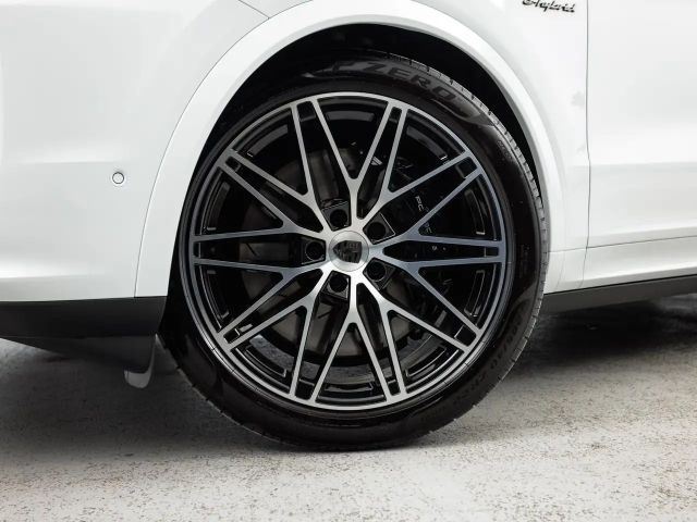 Porsche Cayenne Coupé E-Hybrid Turbo