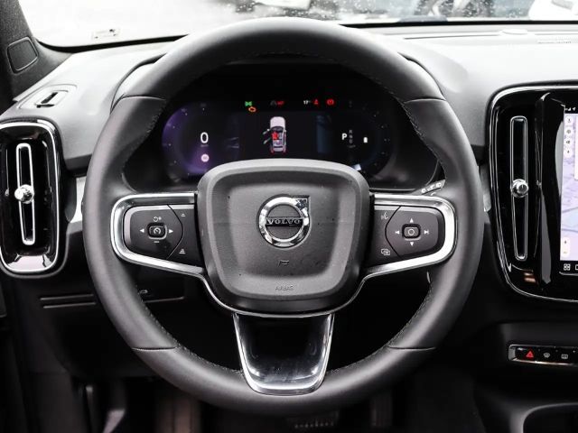 Volvo XC40 Dark Plus