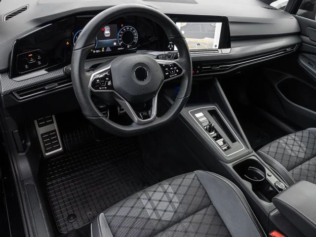 Volkswagen Golf 2.0 TSI DSG R-Line