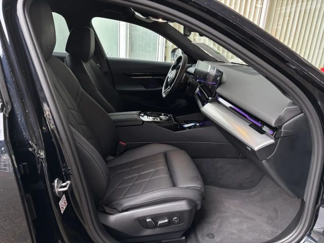 BMW 520 520d M-Sport Touring