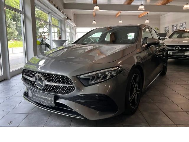 Mercedes-Benz A 180 AMG Line