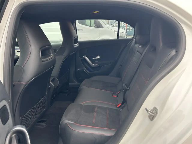 Mercedes-Benz A 180 AMG Line Hatchback