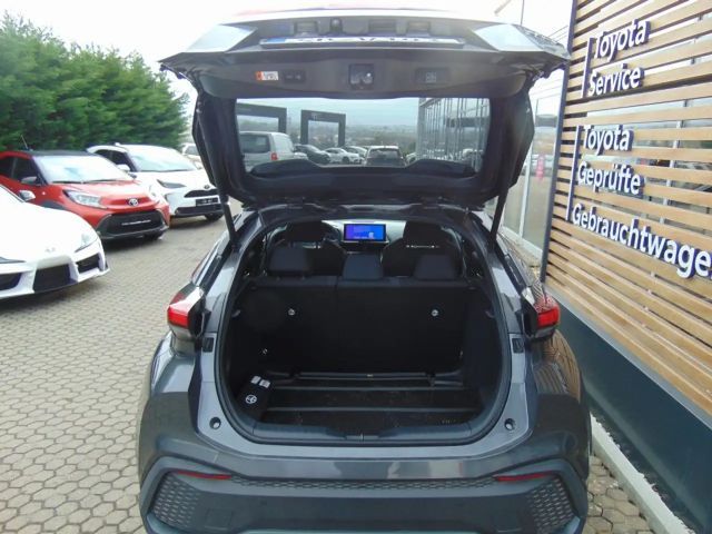 Toyota C-HR Hybride Team D