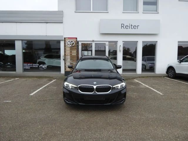 BMW 318 318d Touring