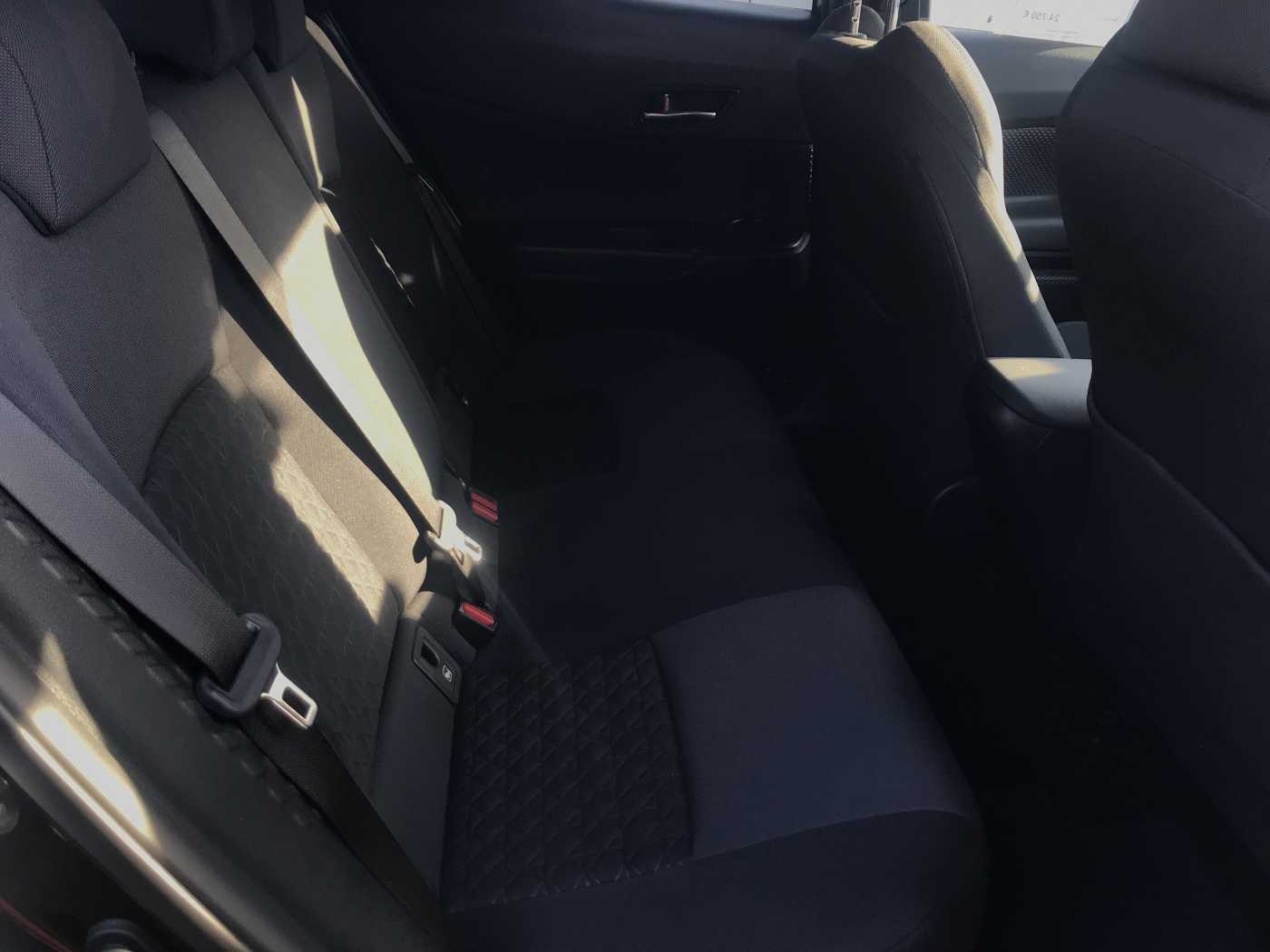 Toyota C-HR 5-deurs Team D