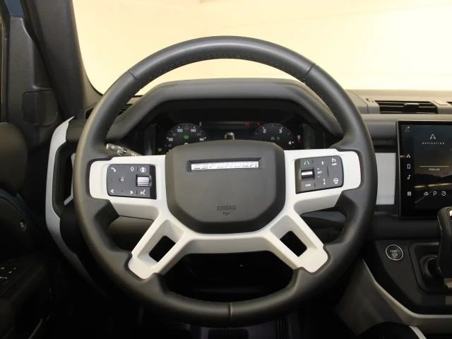 Land Rover Defender 110 D300 Dynamic SE