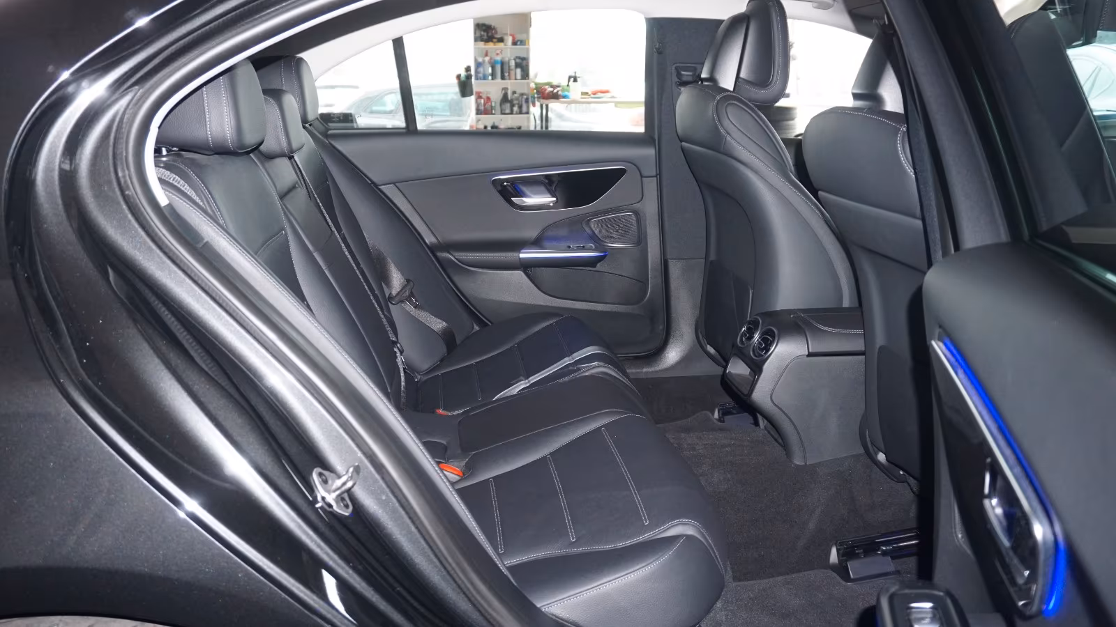 Mercedes-Benz C 300 4MATIC Sedan