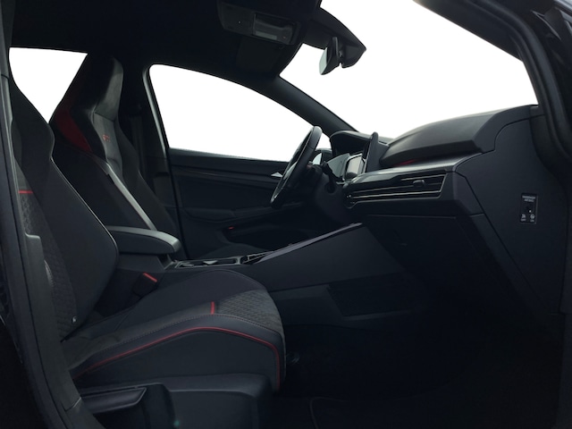 Volkswagen Golf 2.0 TSI DSG