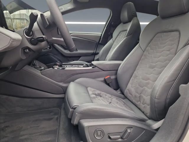 Audi A6 e-tron Avant Edition S-Line