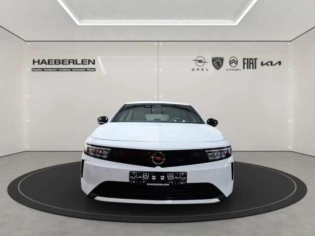 Opel Astra 1.2 Turbo Edition Turbo