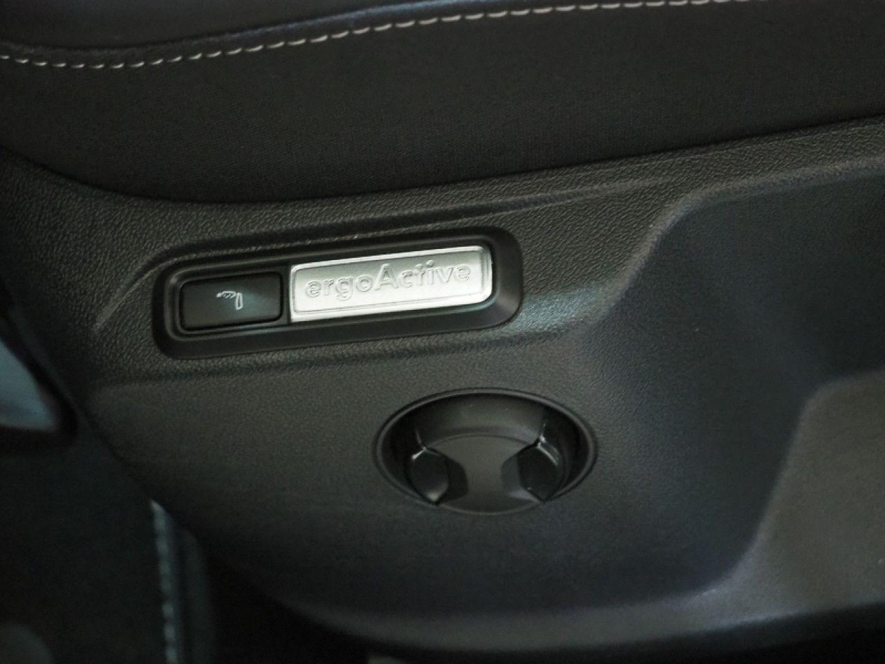 Volkswagen T-Roc 1.5 TSI DSG R-Line Style