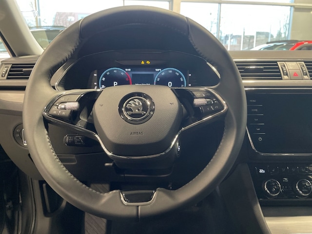 Skoda Superb 2.0 TDI Combi Style Style