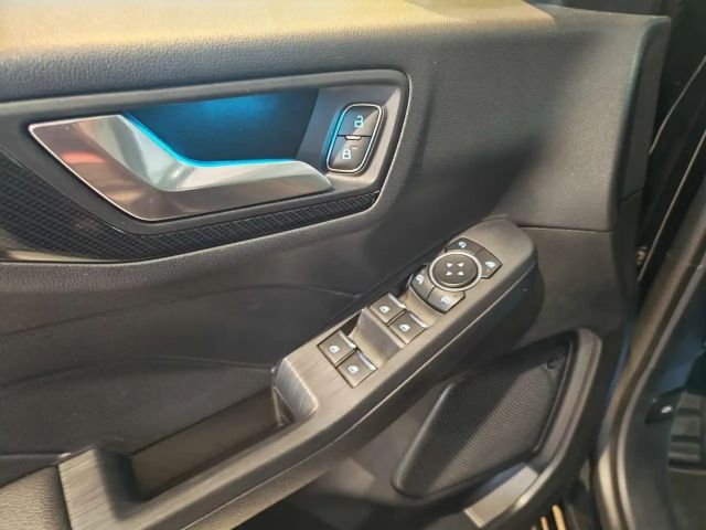 Ford Kuga Plug in Hybrid ST Line X